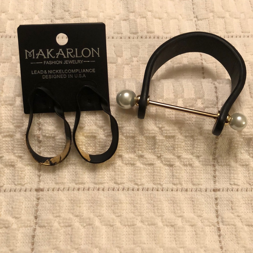 Makarlon earring and bracelet set